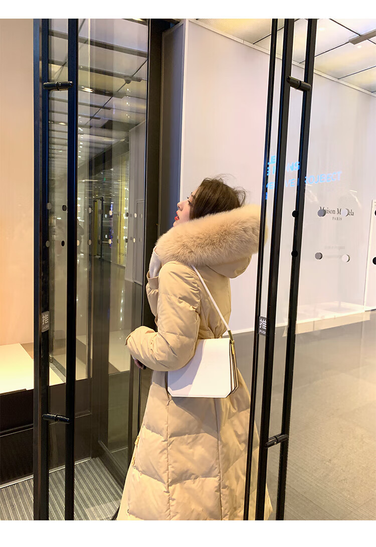 paidihu白鸭绒 夏诗文冬季新款羽绒服女 中长款大毛领收腰韩版外套潮