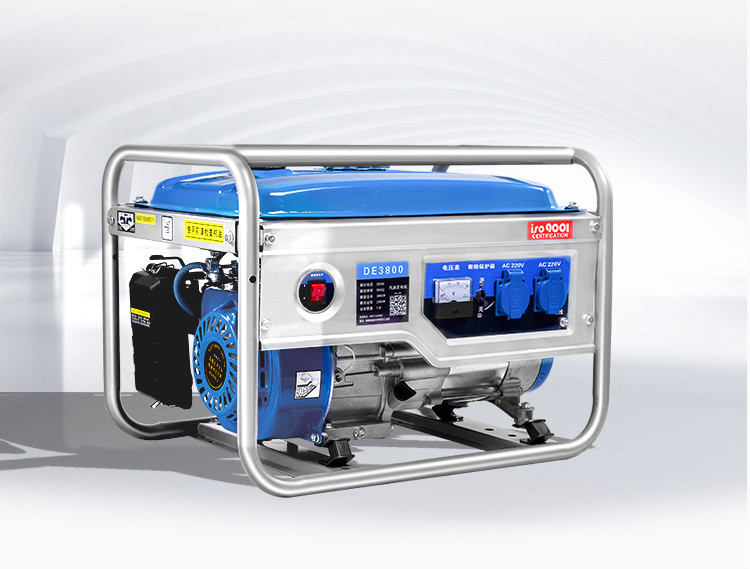 汽油发电机220v家用低噪小型迷你手拉电启便携发电机柴油发电机三相