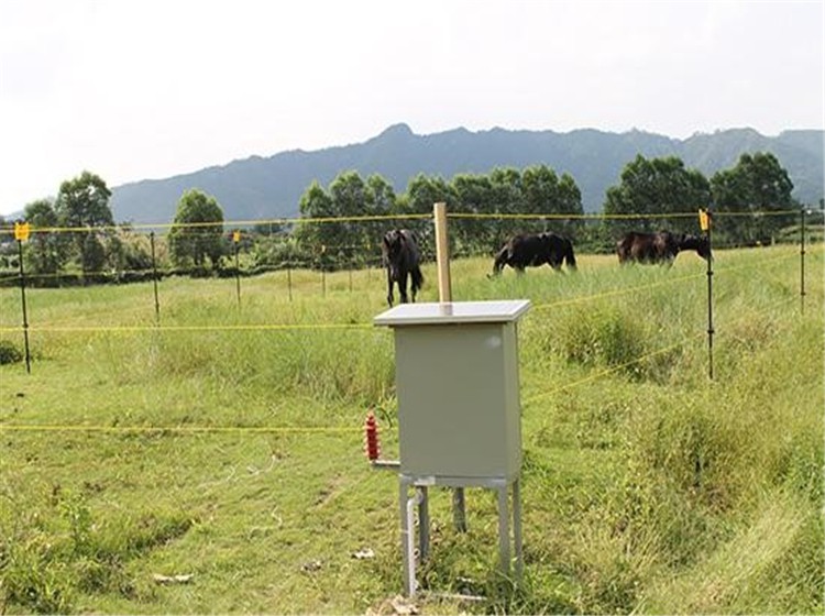 电子围栏全套 养殖电子围栏 牧场家用电子围栏家用小区电子围栏防盗