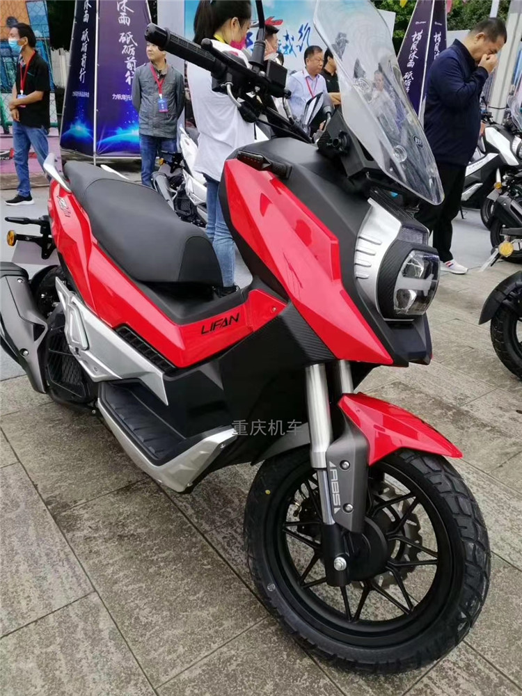 kpv150摩托車adv150踏板車越野版女王版abs機車可上牌白的標準版