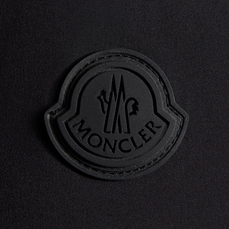 moncler/蒙克莱 21年秋冬新款 quiberville系列 男士黑色弹力尼龙羽绒