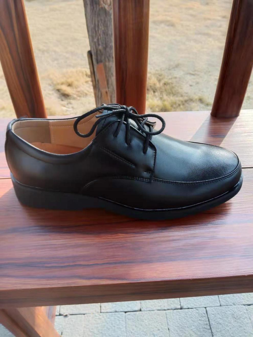 保安皮鞋男女款正装公安制式皮鞋公务办公室保安执勤低帮商务休闲皮鞋