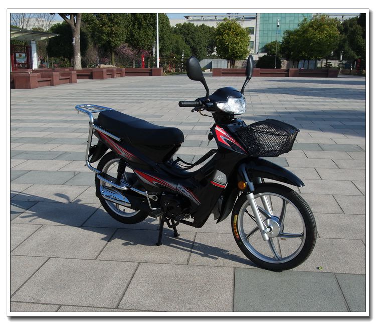 摩托精品全新弯梁车110cc125cc摩托车燃油车国三国四都有国三黑色110