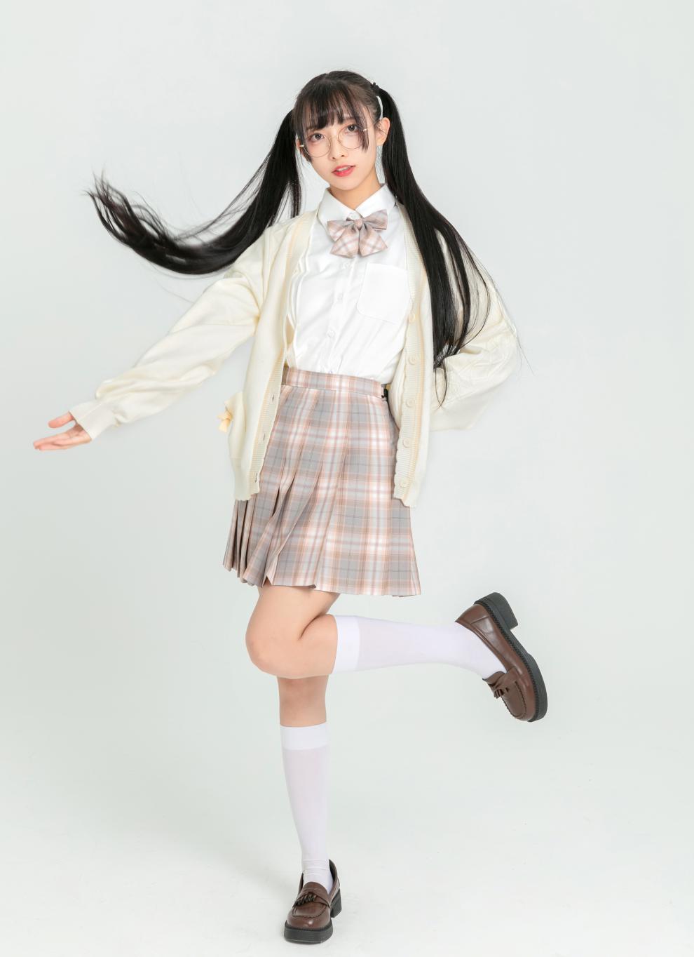 御茶家乌龙奶咖格裙原创jk制服短款早春季百褶半身裙现货48cmm