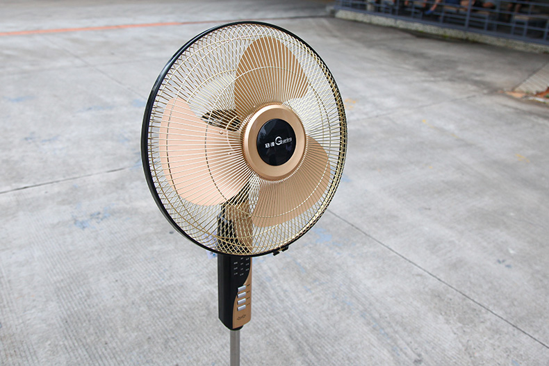 冠凌电风扇立式家用静音16寸18寸大风量铁叶遥控款纯铜电机落地扇18寸