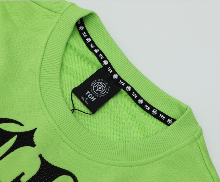 tch潮牌墨镜小熊烫钻绿色圆领卫衣男女同款t21311c6035绿色s