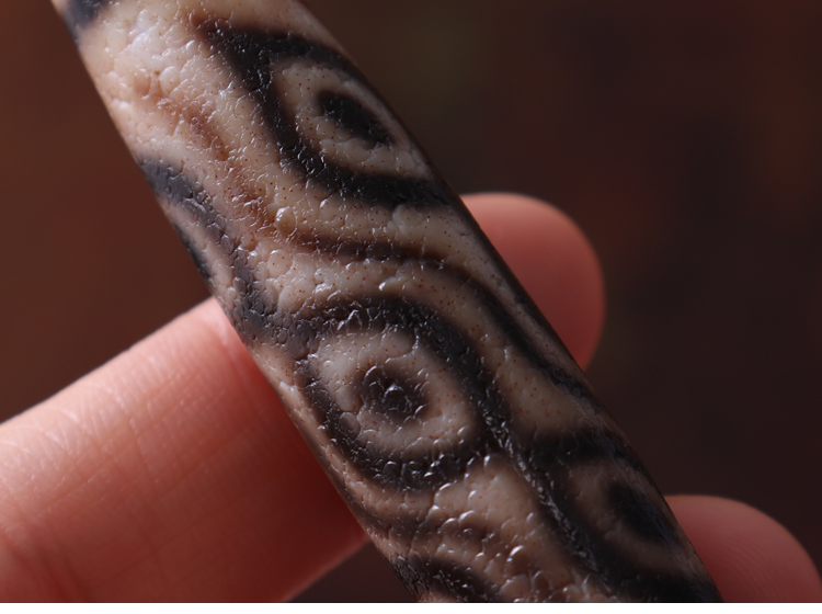 藏传九眼天珠真品 稀有满朱砂佛九眼天珠项链吊坠 密宗收藏真品【图片