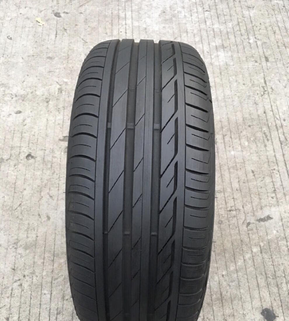 普利司通二手轮胎2252352452552753545505565r1718