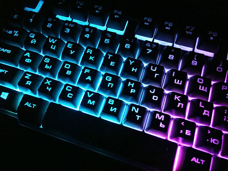 背光俄语键盘俄罗斯键盘俄文键盘吃鸡游戏台式机械有线防水3挡键盘