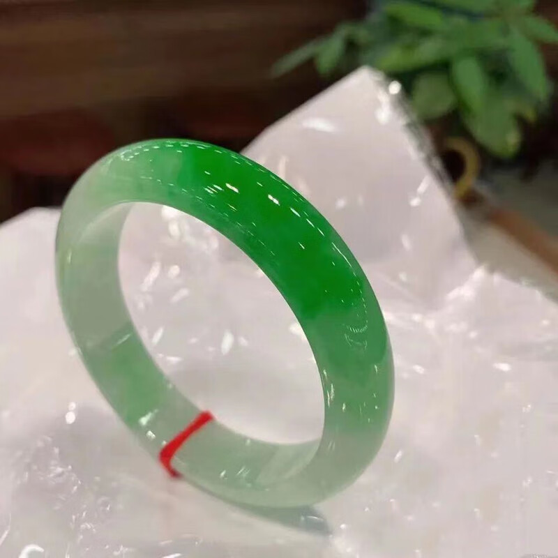 缅甸玉手镯老坑正圈翡翠手镯阳绿玉镯子冰种贵妃玉石手镯子女款玉镯
