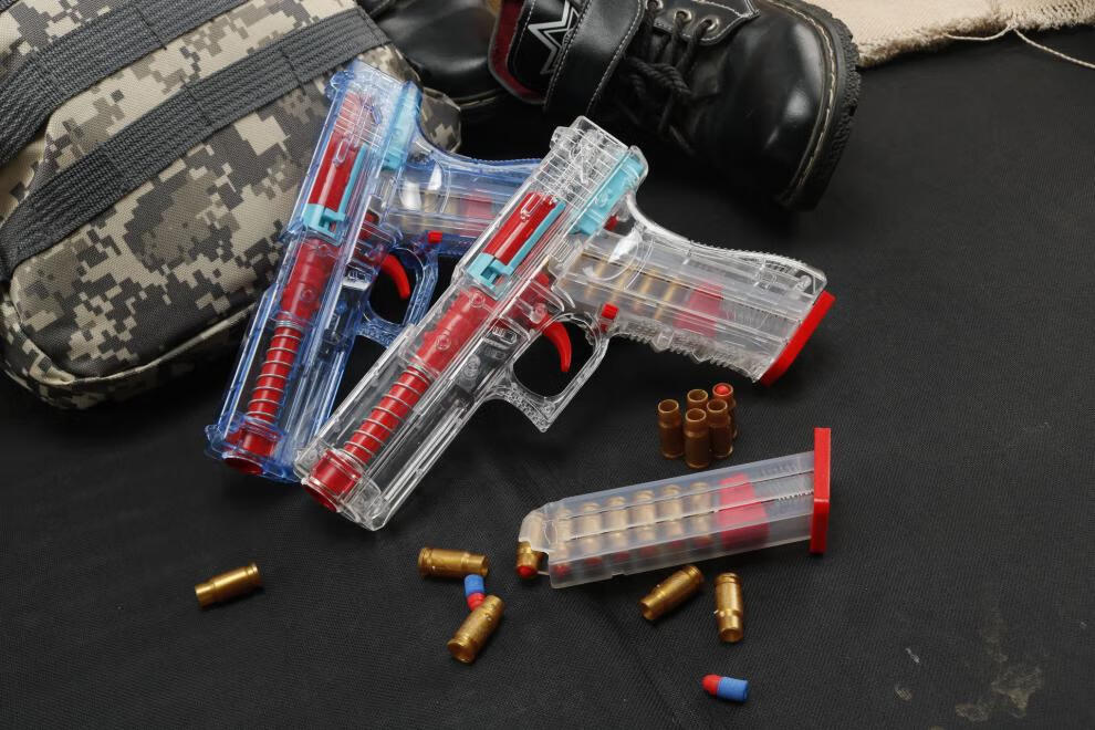 新款透明抛壳软弹枪可发射软玩具男孩手动上膛格洛克生日礼物格洛克
