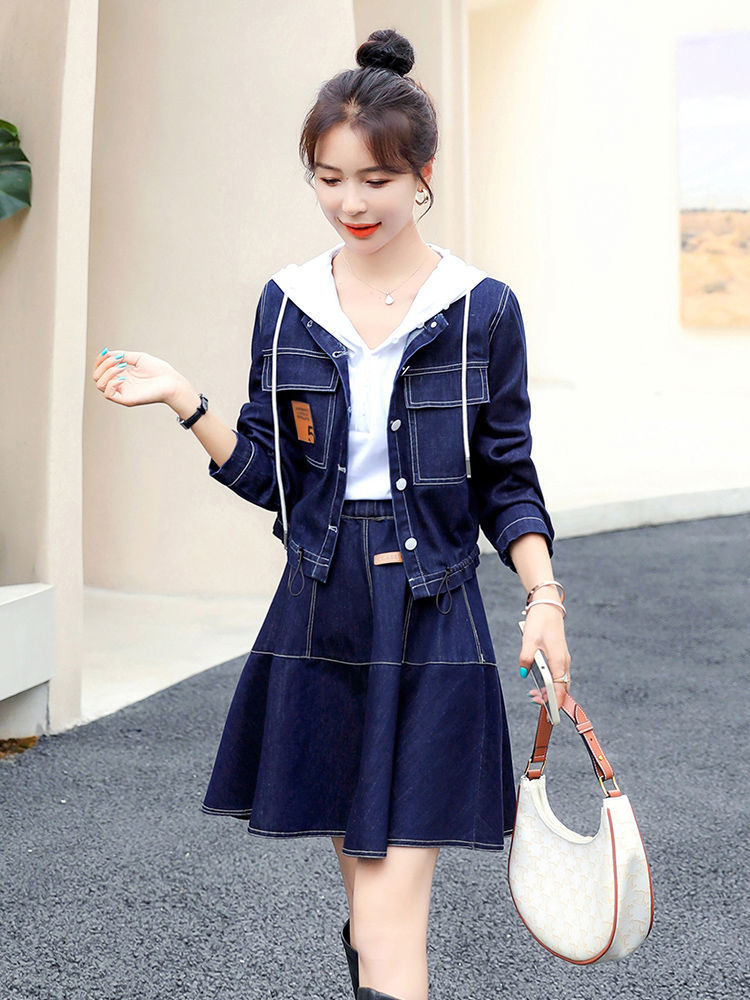 高品质秋季牛仔套装女两件套牛仔裙2021年新款休闲牛仔半身裙短外套