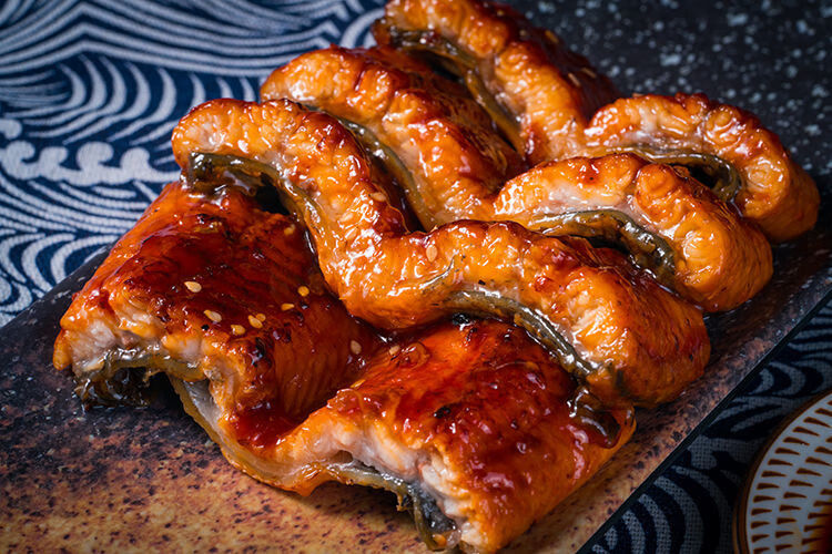 网红鳗鱼日式蒲烧整条袋装加热即食鳗鱼饭烤鳗鱼500g2条250克1条