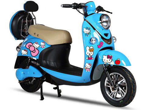 适用于头盔贴纸哆啦a梦摩托车贴画防水叮当猫电动车贴纸行李箱贴机器