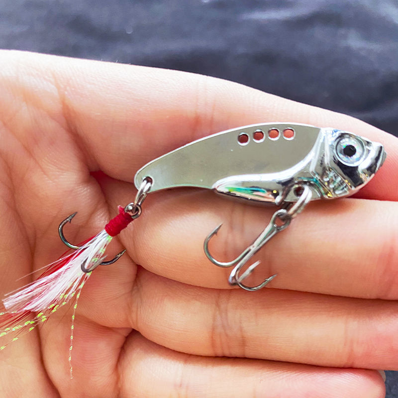 路亚假饵金属vib路亚羽毛亮片路亚饵翘嘴鲈鱼假饵远投银色5g六枚别针