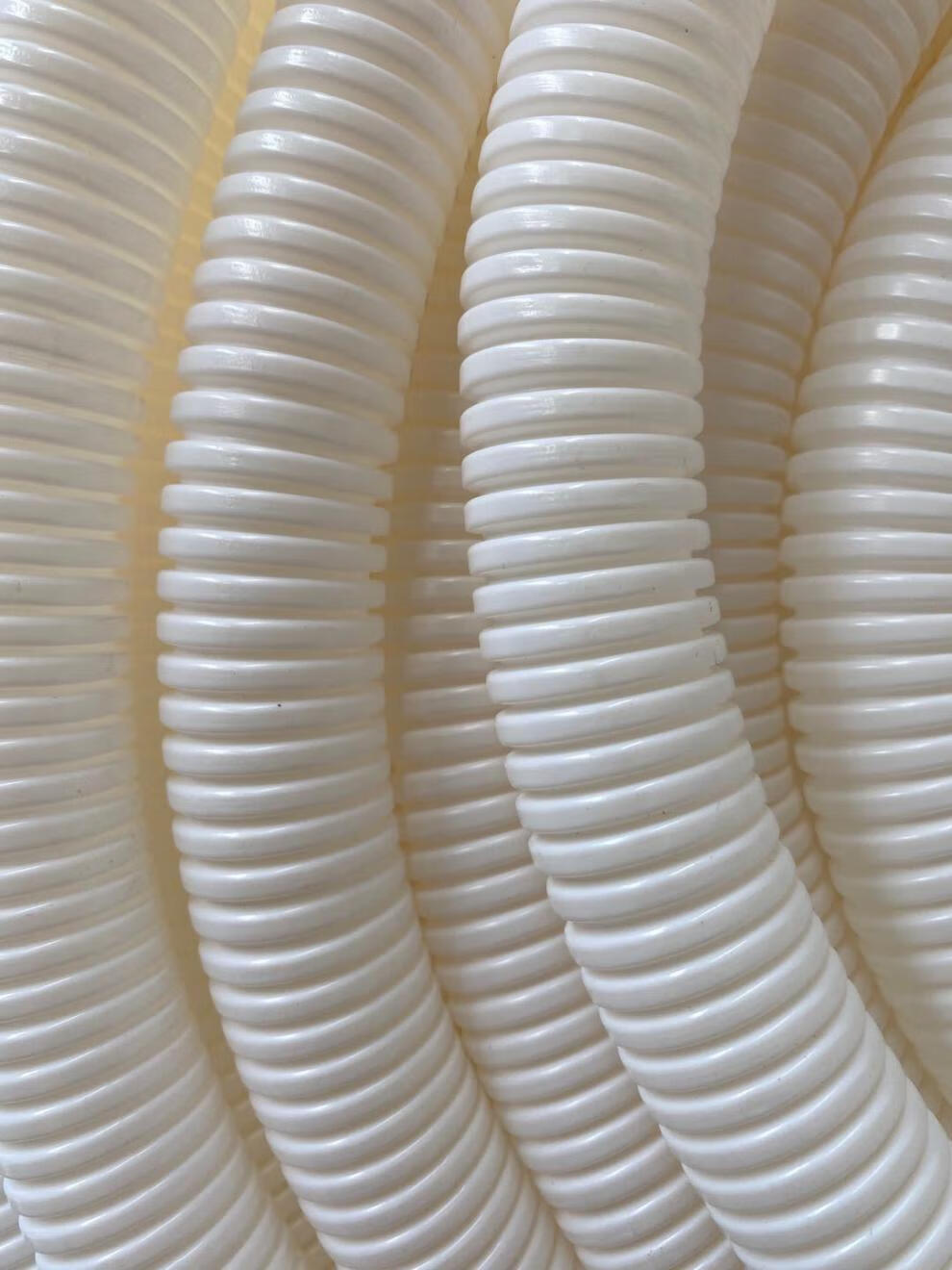白色加厚pe波纹穿线管/电线电缆管通信监控保护管16 20 25可开口 pe