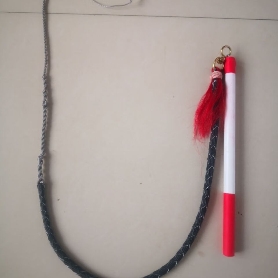 放羊鞭子 尼龙放牧鞭子,放牛放羊鞭子,马具马术用品 尼龙皮鞭头白蜡木