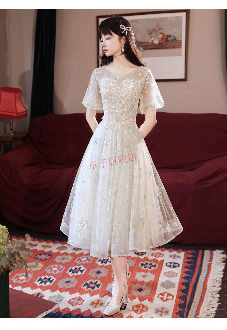 中学生独唱演出服女礼服白色晚礼服裙轻奢小众高端长款平时可穿宴会