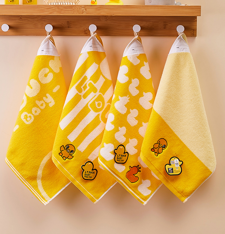 爱尔思小黄鸭洗脸巾儿童毛巾纯棉洗脸家用小方巾吸水可挂式幼儿园专用