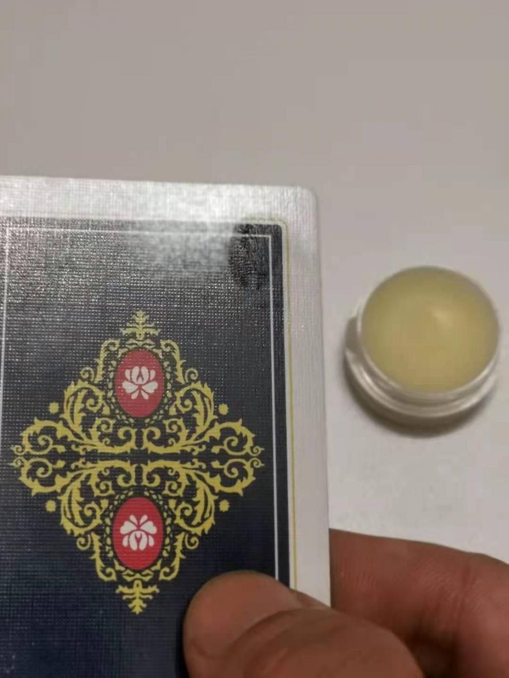 魔术道具挂花膏麻将扑克认牌技术刮花魔术指纹膏记号可看视频表演黑白