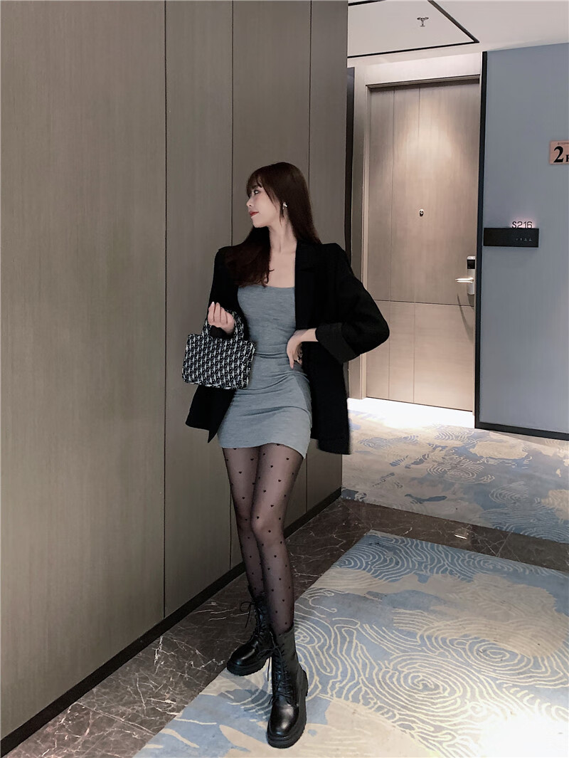 秋冬天穿的春秋黑丝袜女薄款ins新款网红jk性感黑色波点爱心防勾丝连