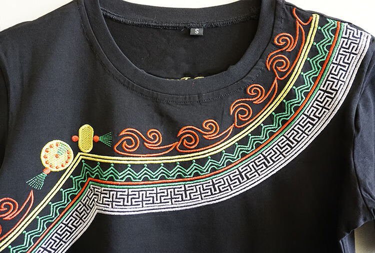 舒裟大凉山彝族短袖民族风花纹体恤刺绣传统花纹彝t恤男女圆领衣服