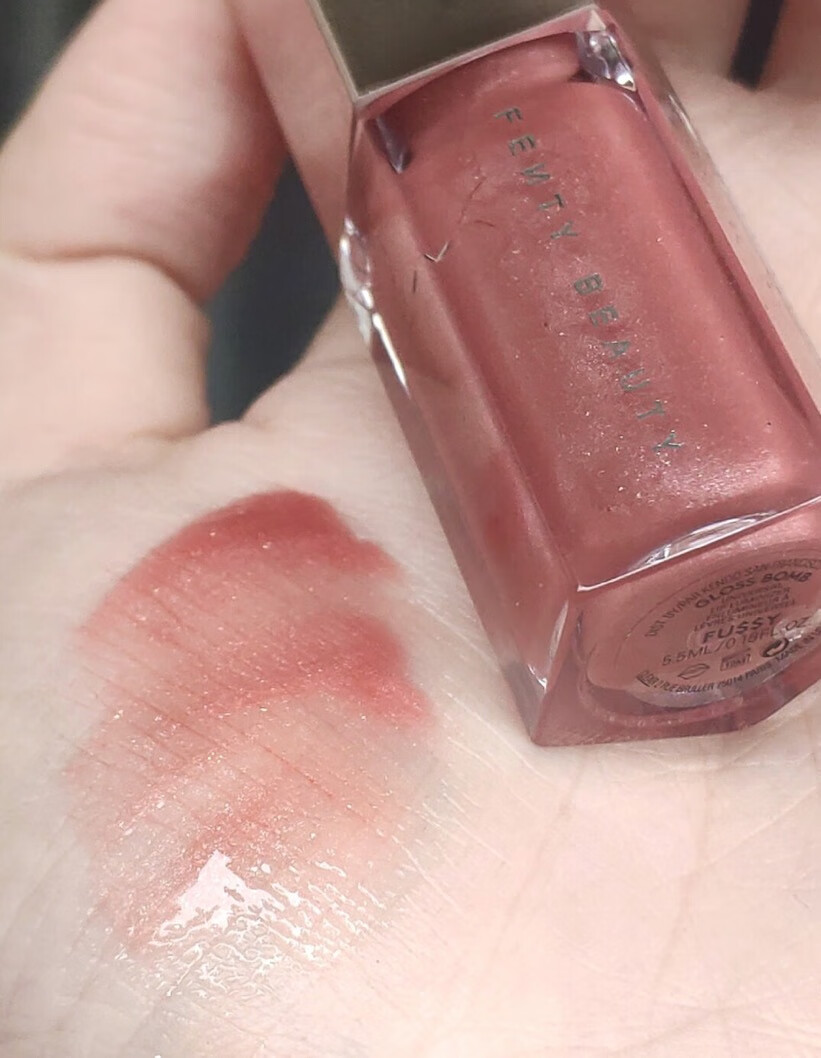 fentybeauty蜜粉蕾哈娜液体唇釉唇蜜fussyfentyglow正装9mlfussy星尘