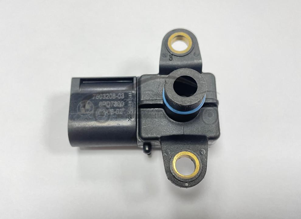 宝马进气压力传感器320e60520525530e90e87x1x3n42n46n52e93拆车