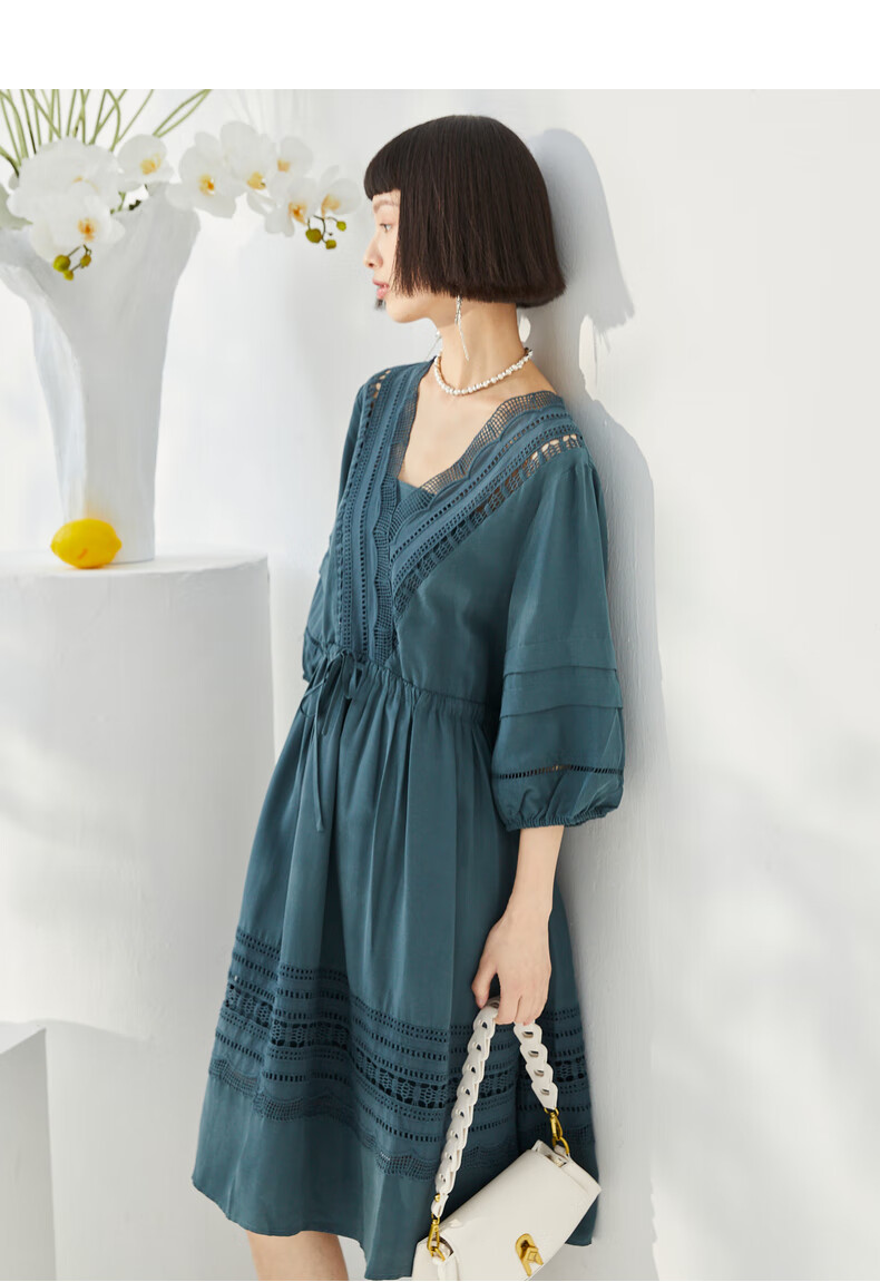 紫淑七分袖连衣裙新款纯色镂空钩花v领薄款夏收腰显瘦中长款裙子本白m