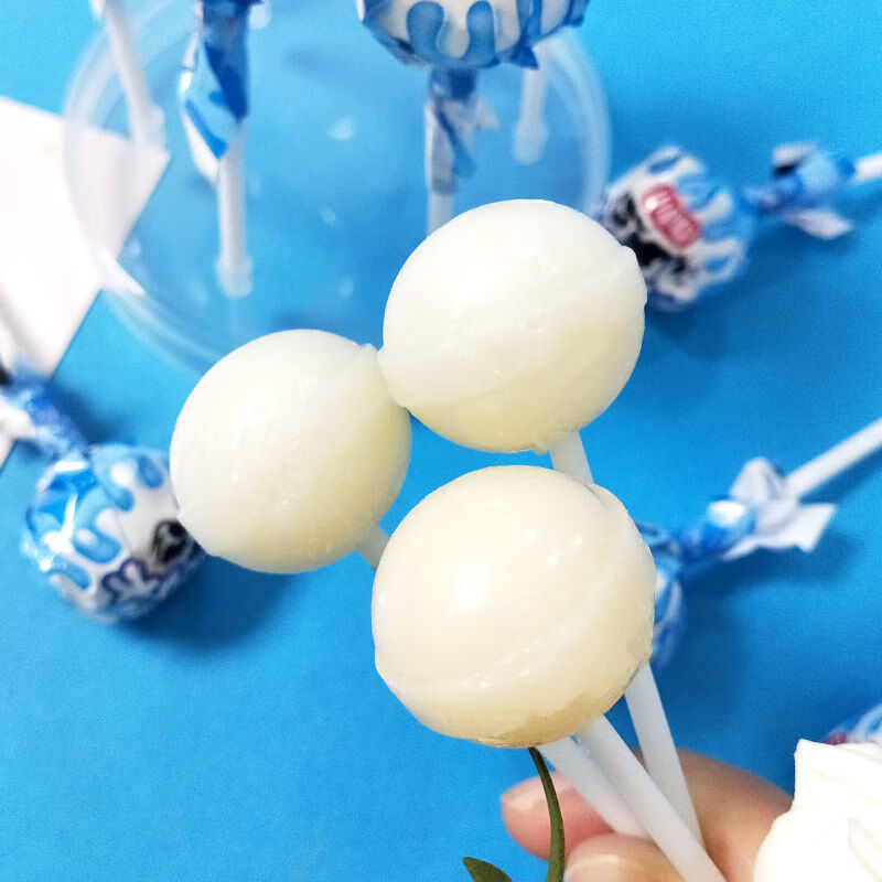 老酸奶棒棒糖30支桶装16克一支奶味糖果怀旧零食奶糖批发牛奶棒散装20