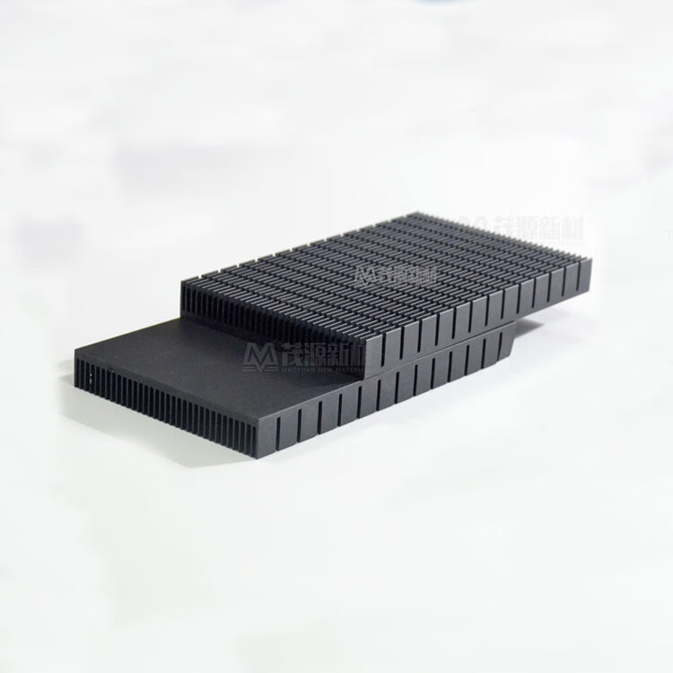 显卡显存30803090散热片背板定制型材散热器带风扇安装1509015150mm