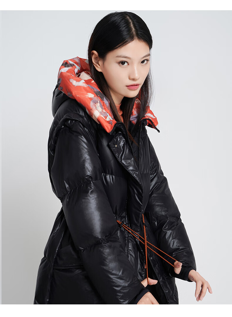 16联名新品】艾莱依2021年新款羽绒服女短款亮面白鸭绒反季设计感小众