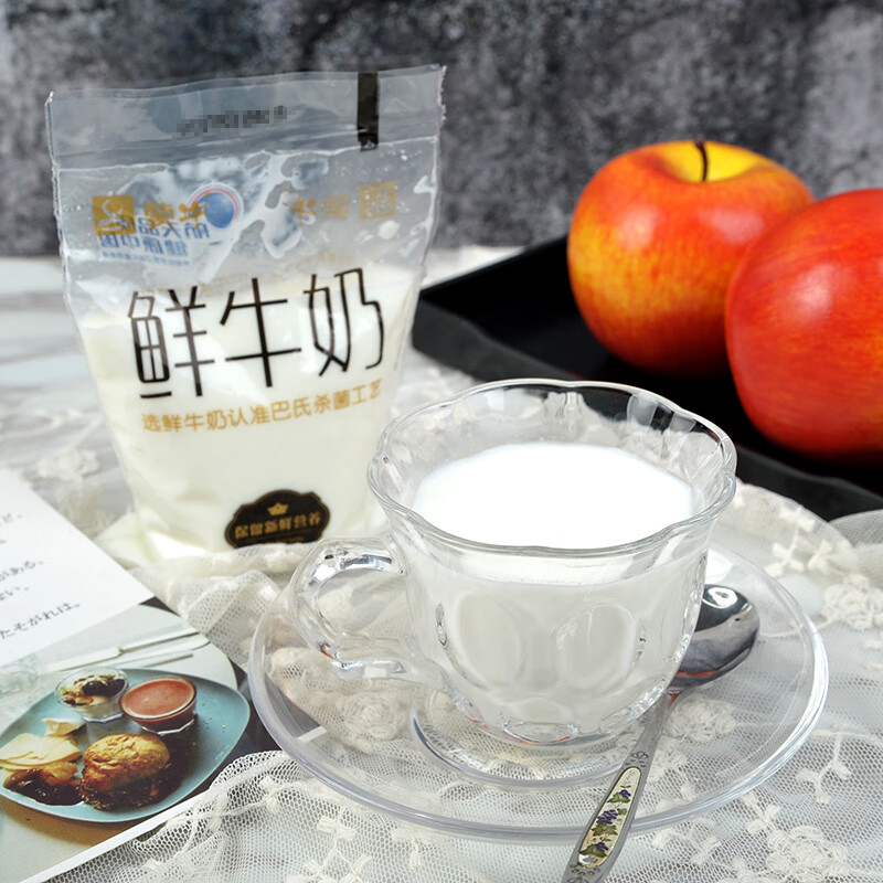 蒙牛鲜牛奶纯牛奶成人儿童营养早餐奶180ml*12袋学生原味纯奶整箱 12