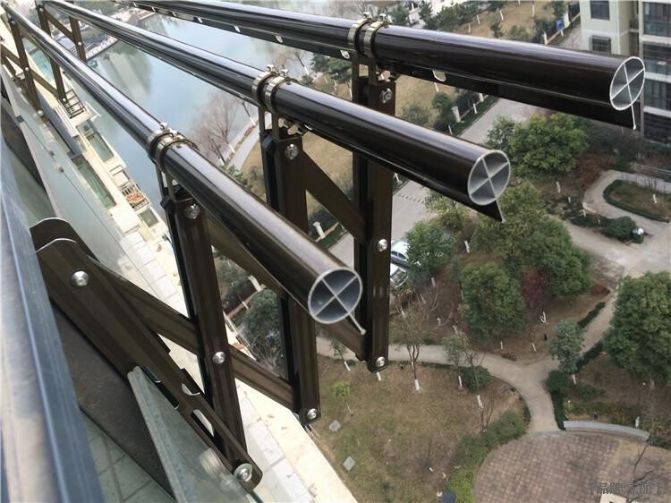 折叠晾衣架伸缩凉衣杆阳台外伸缩晾衣架户外推拉晾衣架室外晾衣杆窗外