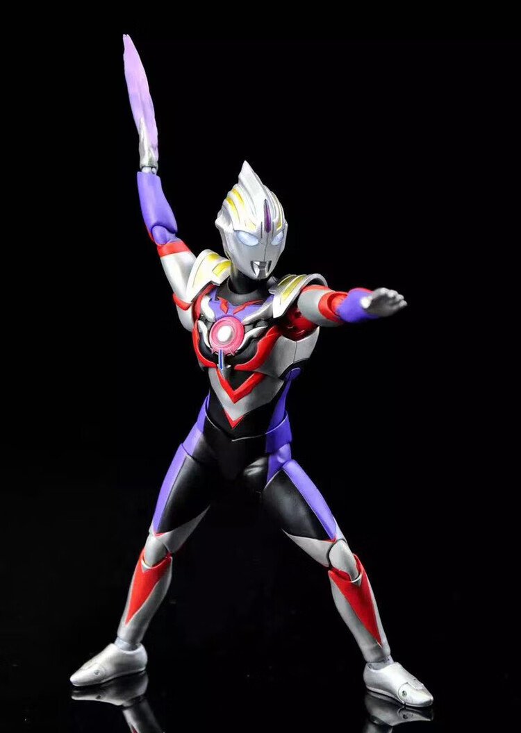 (bandai)shf欧布奥特曼重光形态可动模型送男孩儿童玩具生日礼物人偶