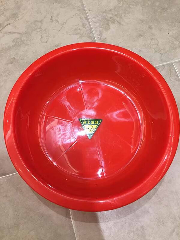 喜庆陪嫁大红色盆宝宝成人洗澡盆大圆盆红盆外尺寸1115926cm内尺寸104