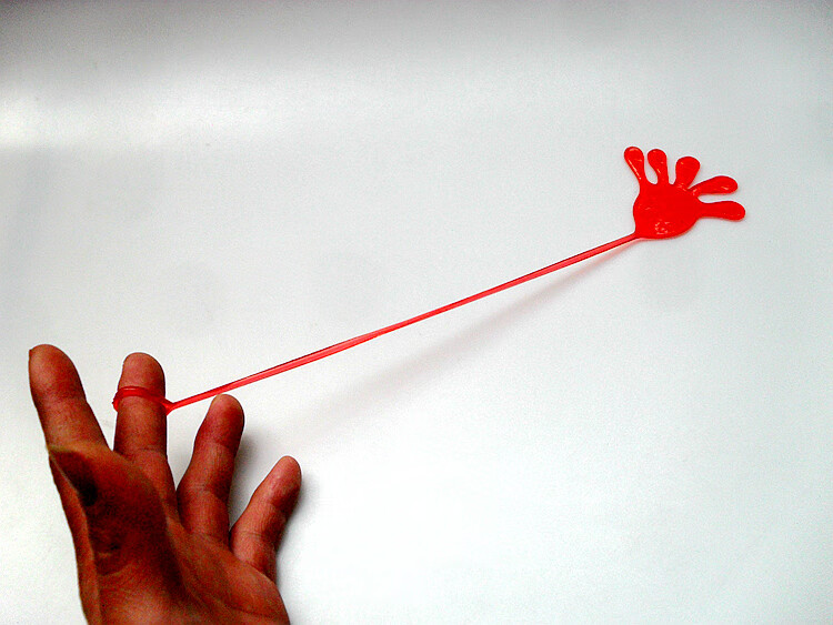 爬墙蜘蛛人粘性蜘蛛侠爬墙超趣味儿童玩具爬墙蜘蛛人粘墙粘性小人蜘蛛