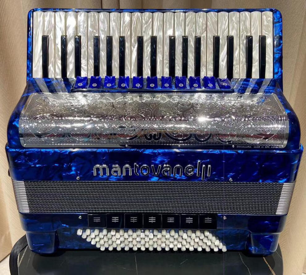 意大利进口蒙塔里尼96贝斯120贝斯键盘回声新款手风琴 传统版 96三排