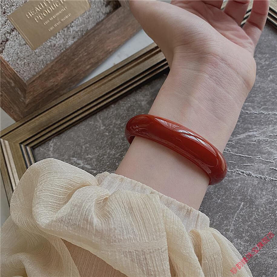 巴西红玛瑙手镯女玉镯子红色玉髓女款本命年转运旺夫网红礼物手围测量