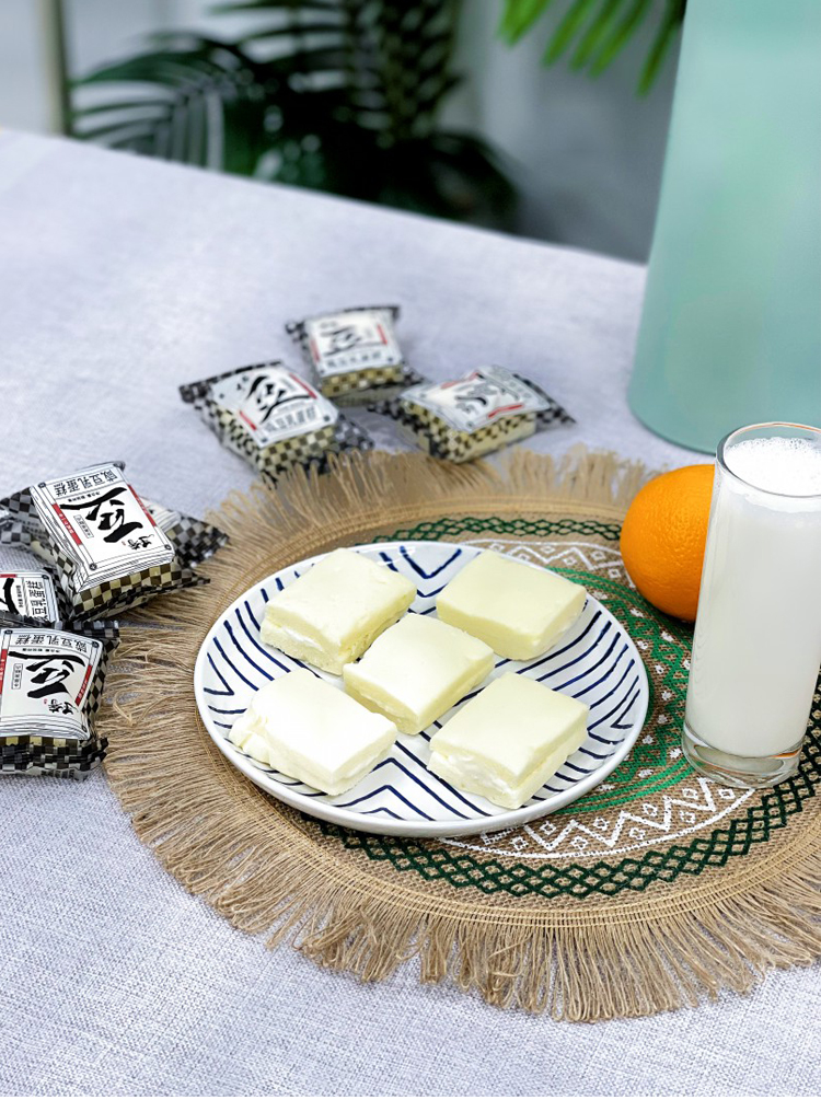 手奢咸豆乳蛋糕整箱面包早餐鸡蛋糕充饥夜宵健康休闲零食品小吃咸豆乳