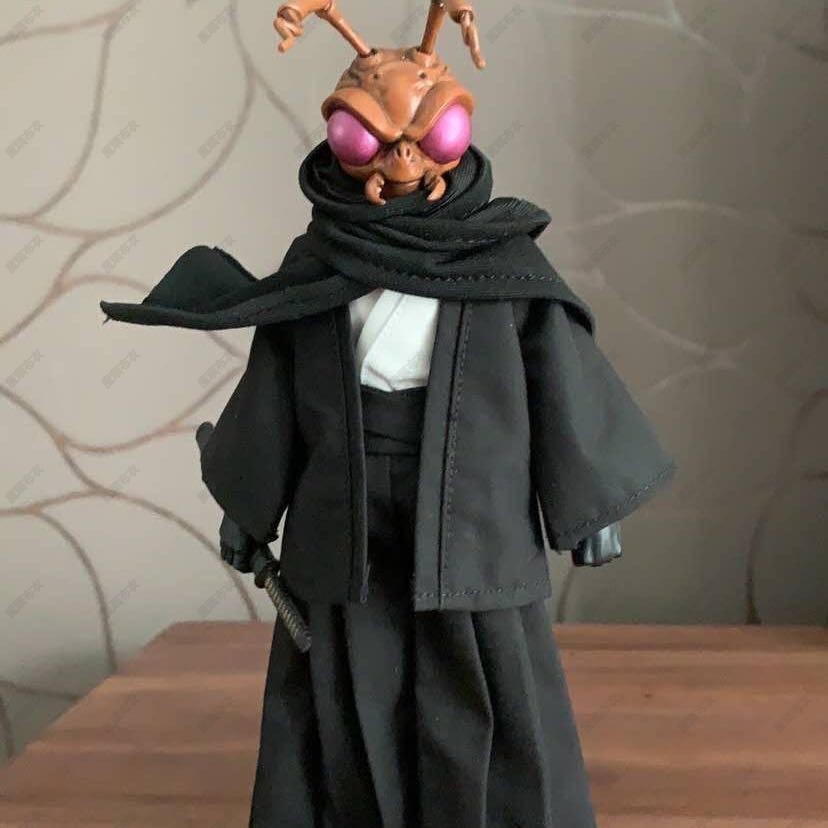 112兵人衣服装6寸新款蚂蚁可动人偶小丑武士服潮流玩具套装生日礼物