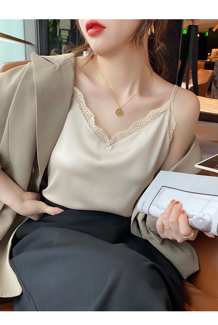 拉夏贝尔蕾丝吊带背心女内搭缎面v领打底性感冰丝白色无袖上衣香槟色s