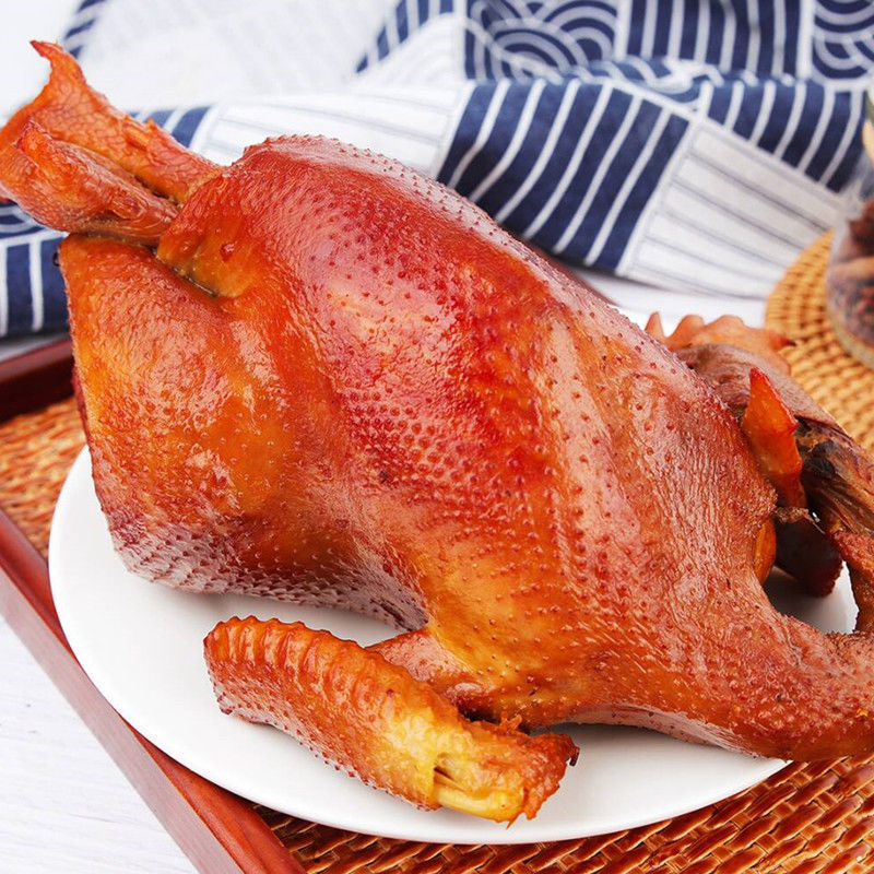 大东北熏鸡750g特产美食肉食熟食即食真空烧鸡正宗烧鸡整只烤鸡1只