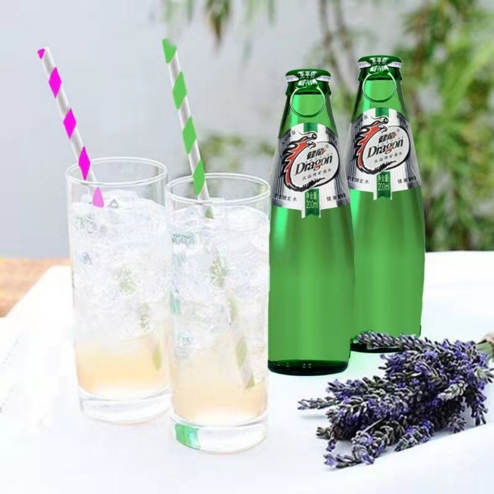 建龙气泡水 五大连池含气饮用冷矿泉水玻璃24瓶气泡水vs巴黎水【图片