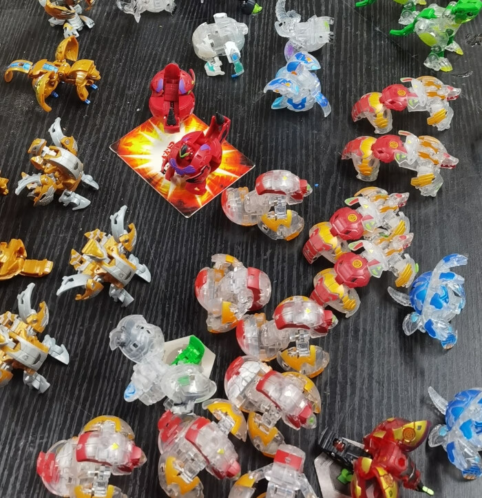 世嘉爆丸星域争霸烈火独角龙弹射对战变形机器人塑料儿童玩具随机盒装