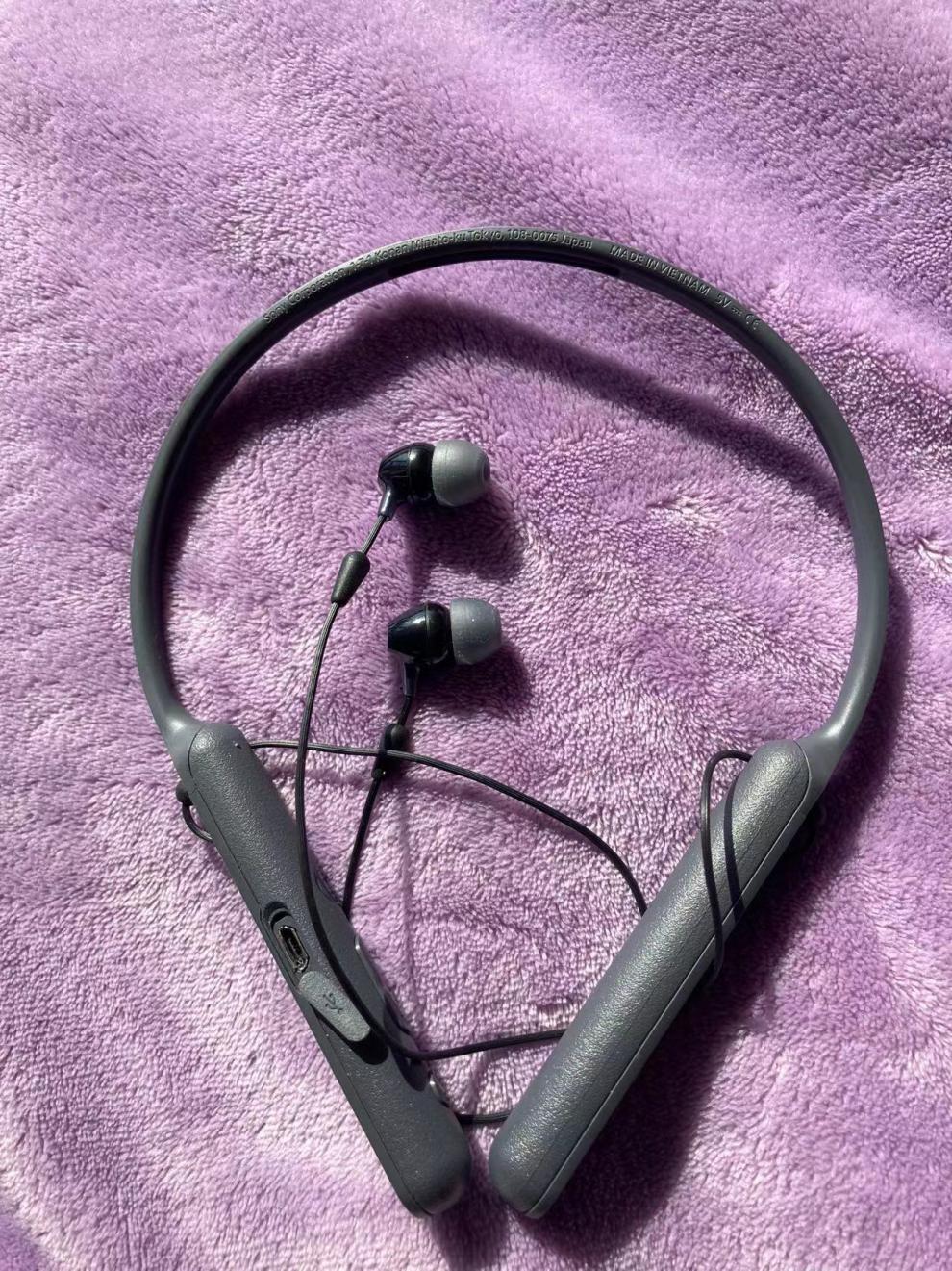 准新sony索尼wic400挂脖颈挂式运动跑步入耳式无线重低音蓝牙耳机红色