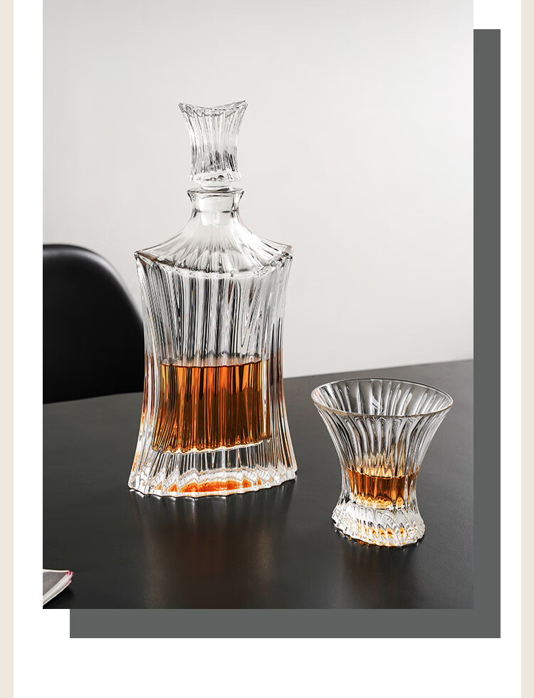 捷克进口水晶玻璃威士忌酒瓶带盖酒樽家用酒壶醒酒器分酒器高端奥坎