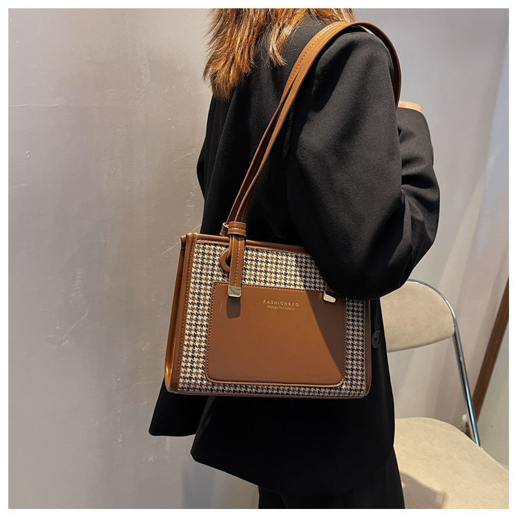 小女生包包斜挎包韩版新款大容量包包女特包2021新款网红单肩包通勤