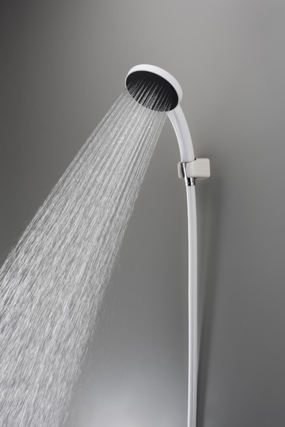 日本三荣花洒sanei大面板花洒身覆盖轻便家用浴室手持莲蓬头