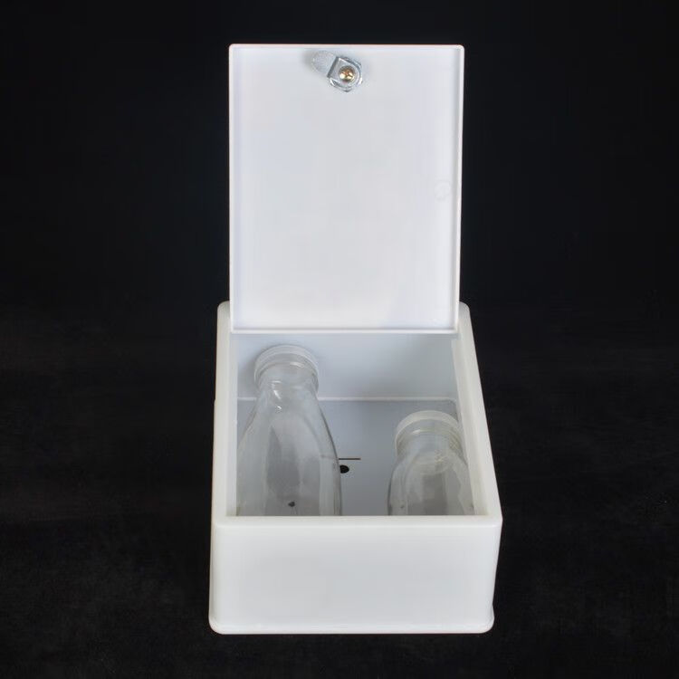 天高室外新款小号塑料奶箱防雨挂墙订奶盒鲜奶配送工具牛奶周转箱带锁